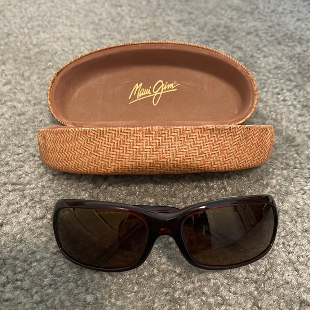 Maui Jim Stringray Polorized Wrap Sunglasses